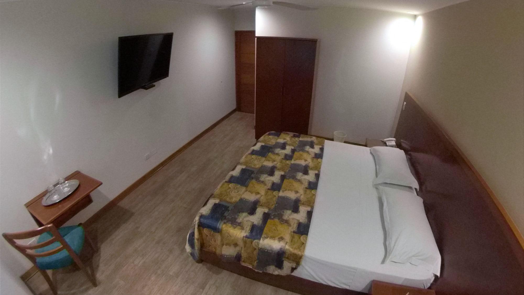 Hotel Esencia Suites Lima Bagian luar foto