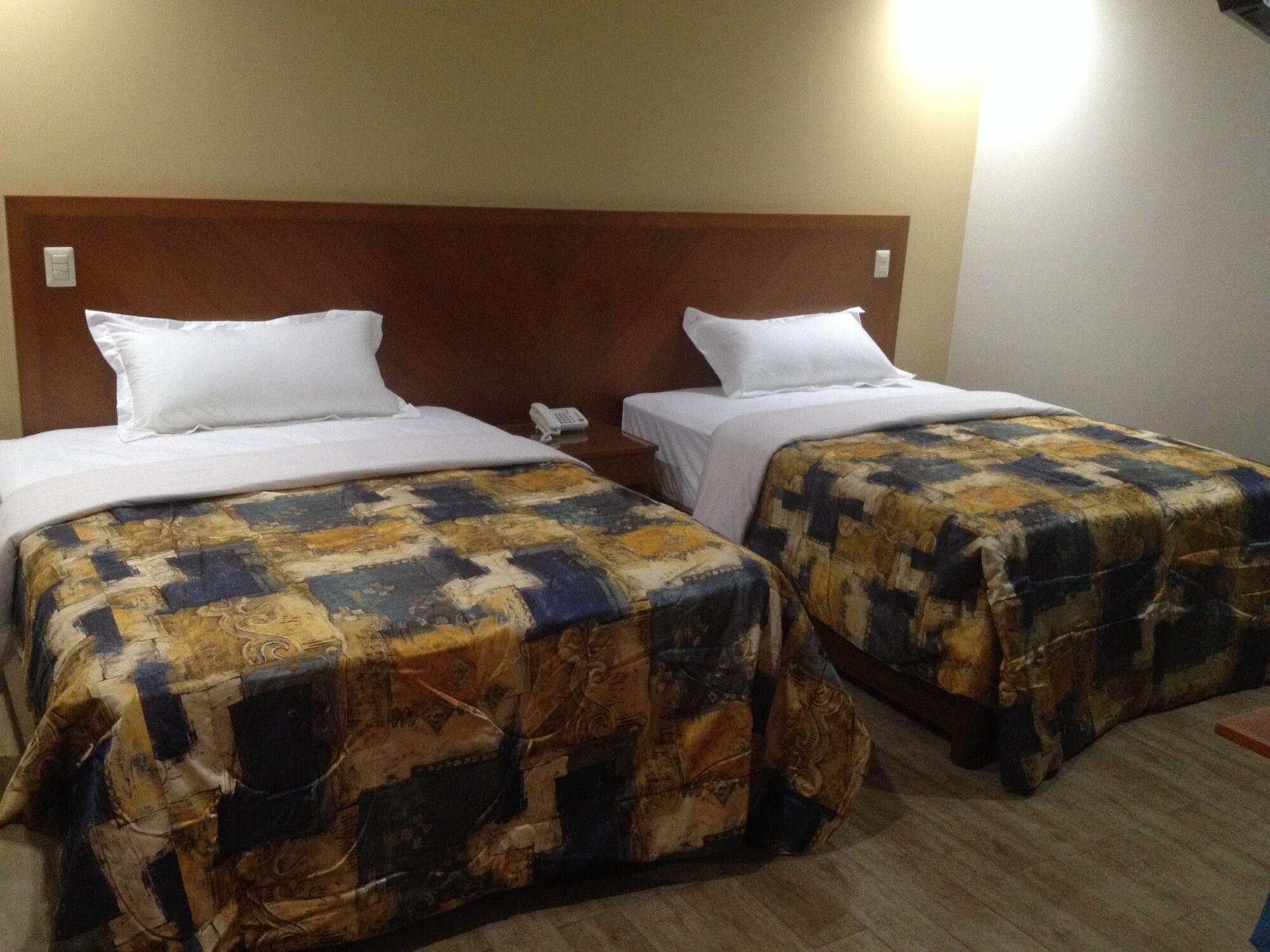 Hotel Esencia Suites Lima Bagian luar foto