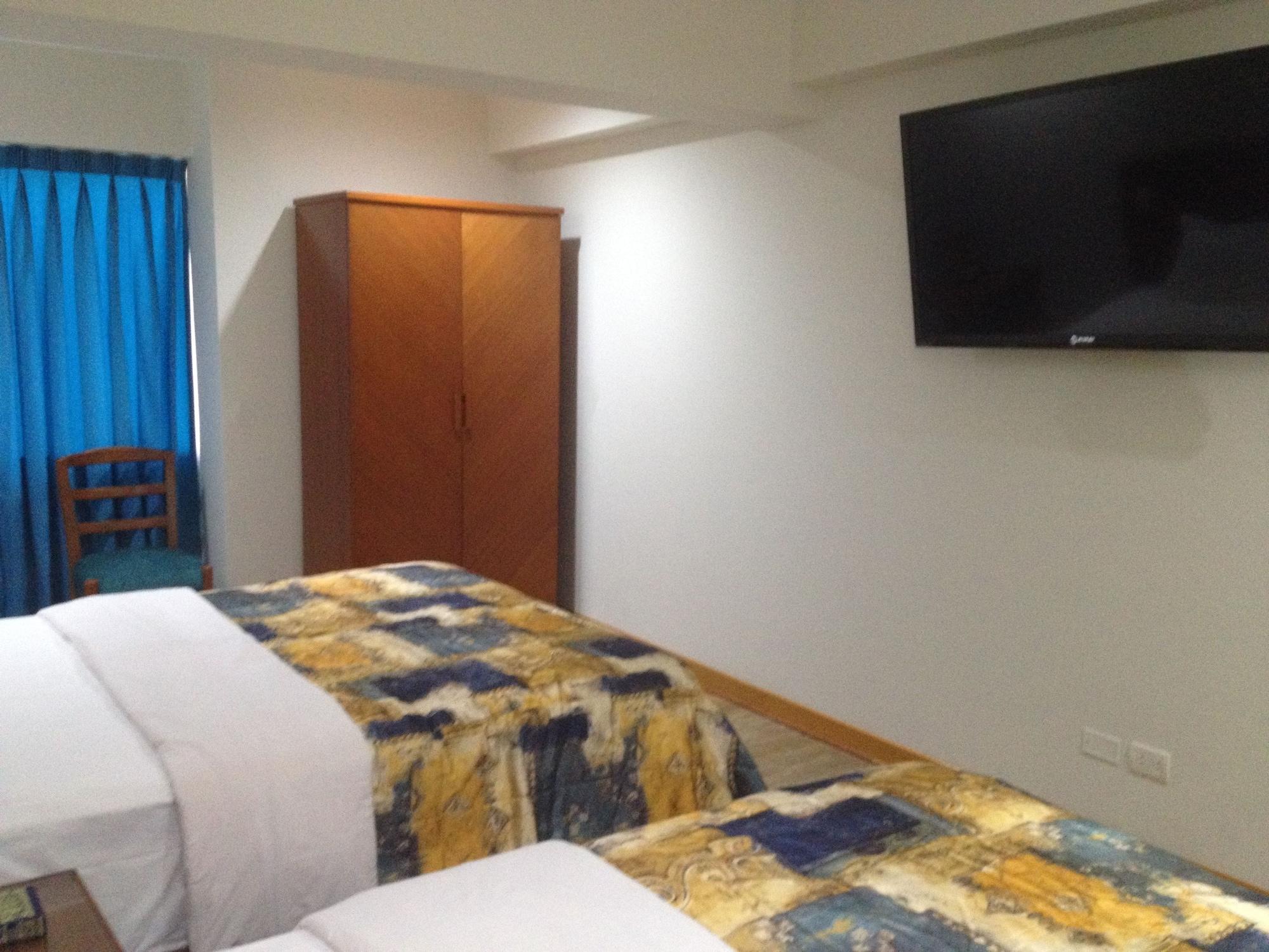 Hotel Esencia Suites Lima Bagian luar foto
