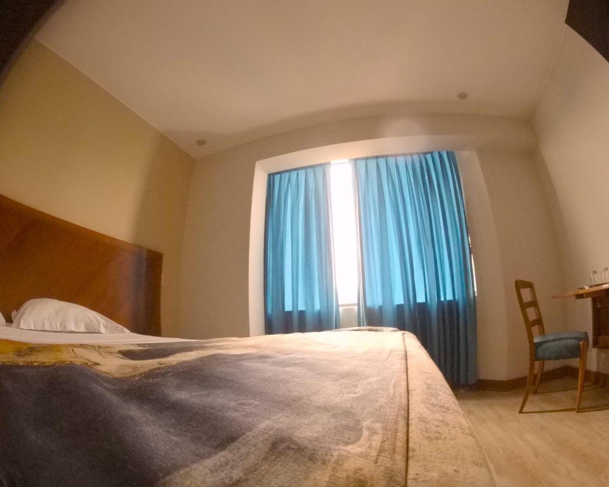 Hotel Esencia Suites Lima Bagian luar foto